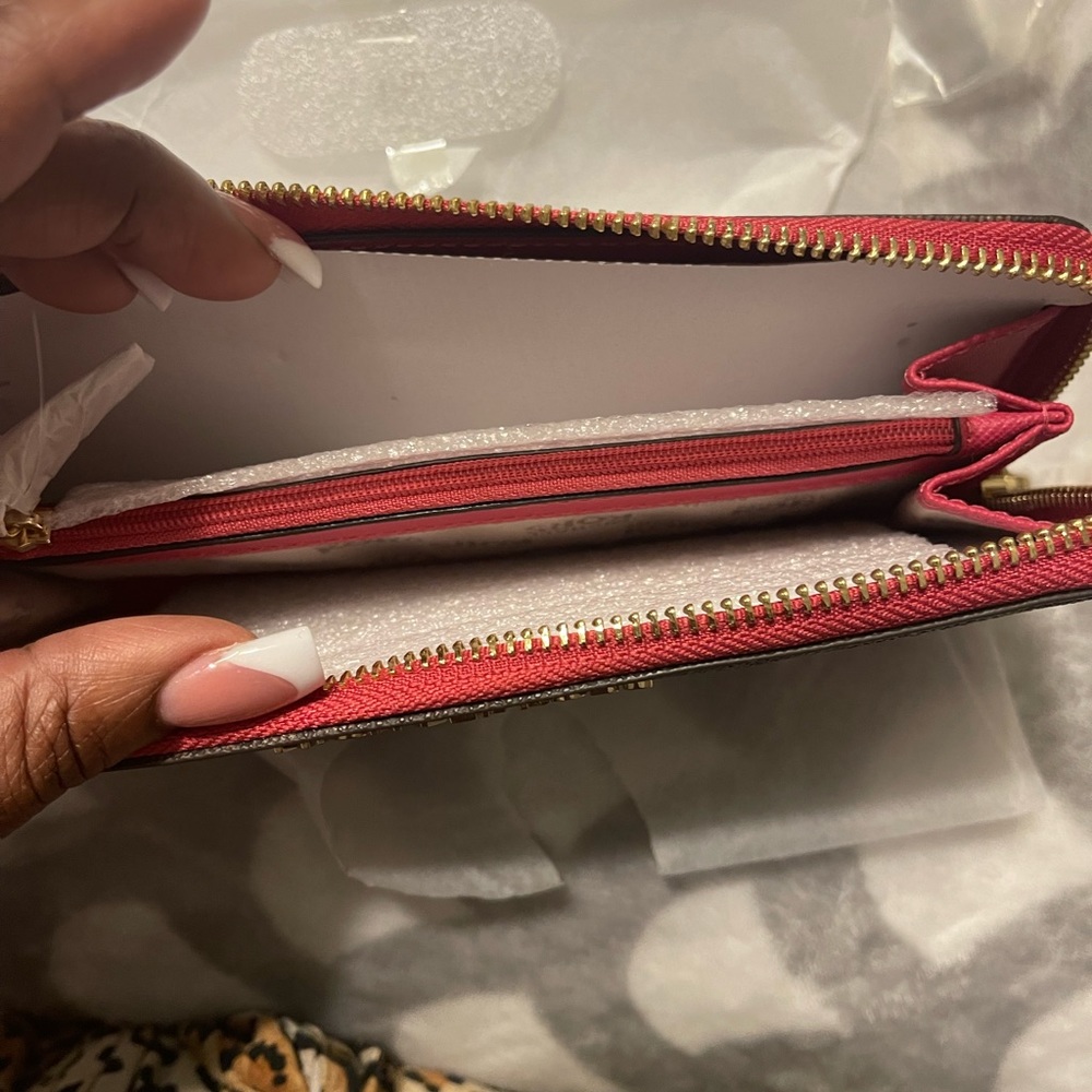 Michael Kors wallet